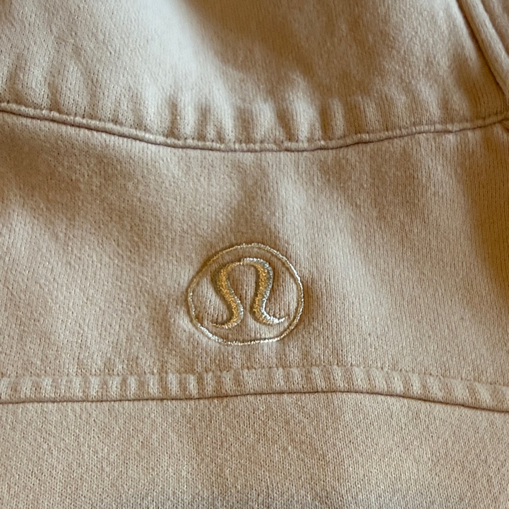 Lululemon Scuba Bone Cropped Half-Zip  XS/S Amazing Condition - Picture 7 of 7